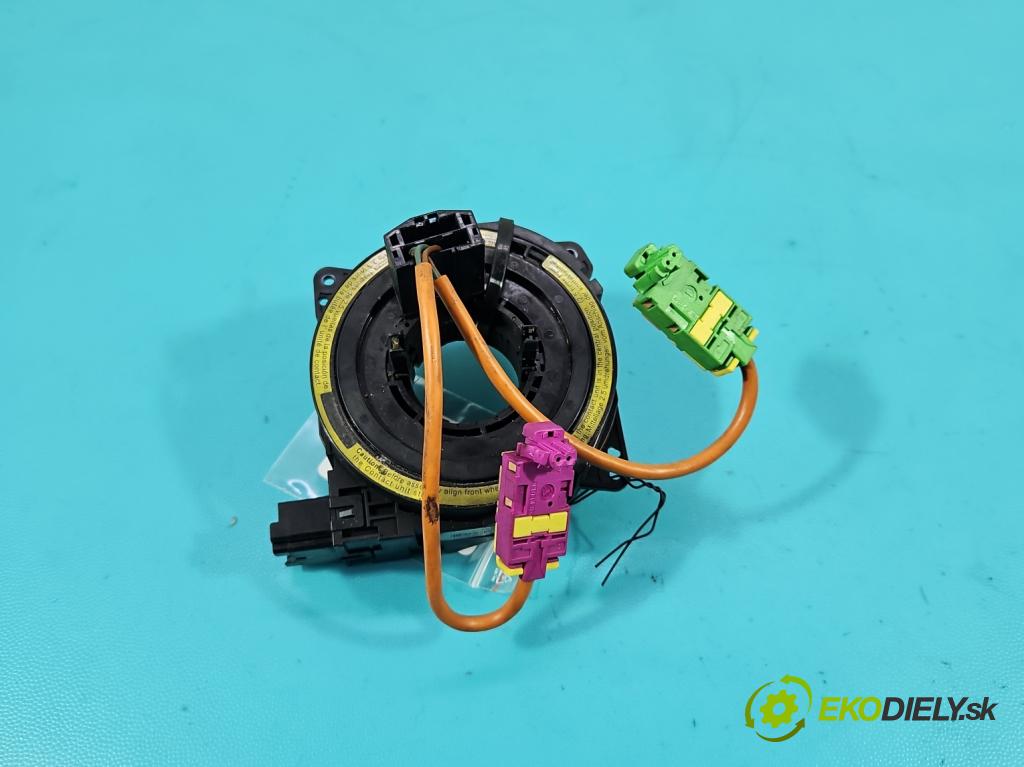 Volvo V70 II 1999-2007 2.4 D5 163 HP automatic 120 kW 2401 cm3 5- Páska: airbag 30669744 (Airbag)