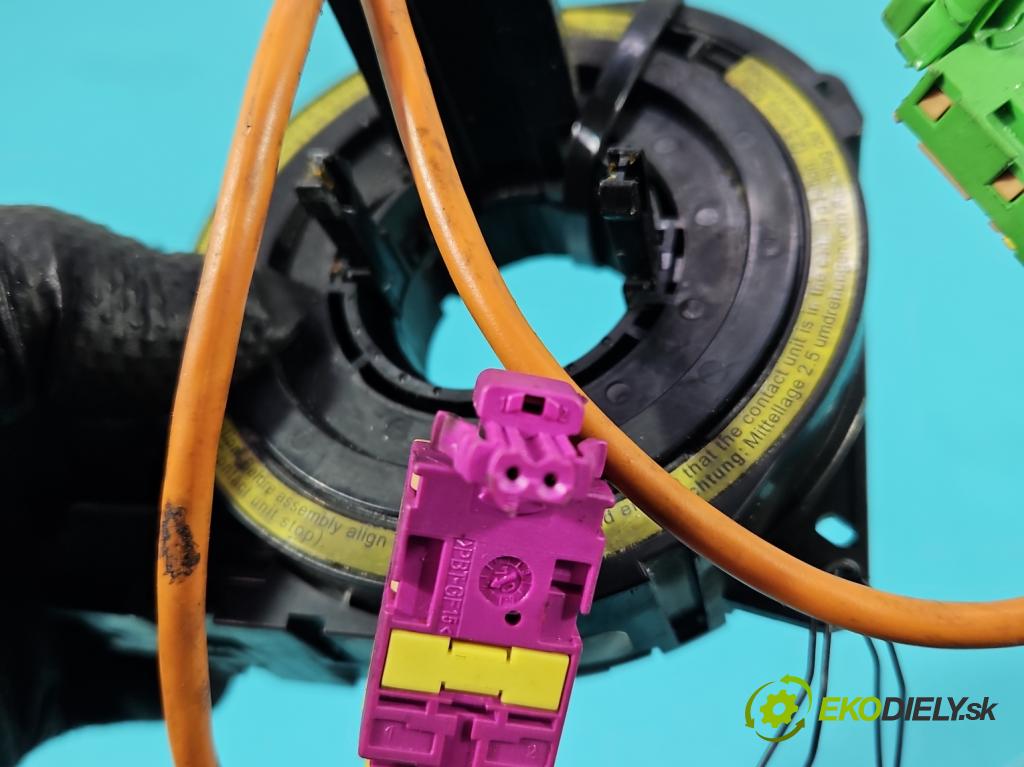 Volvo V70 II 1999-2007 2.4 D5 163 HP automatic 120 kW 2401 cm3 5- Páska: airbag 30669744 (Airbag)