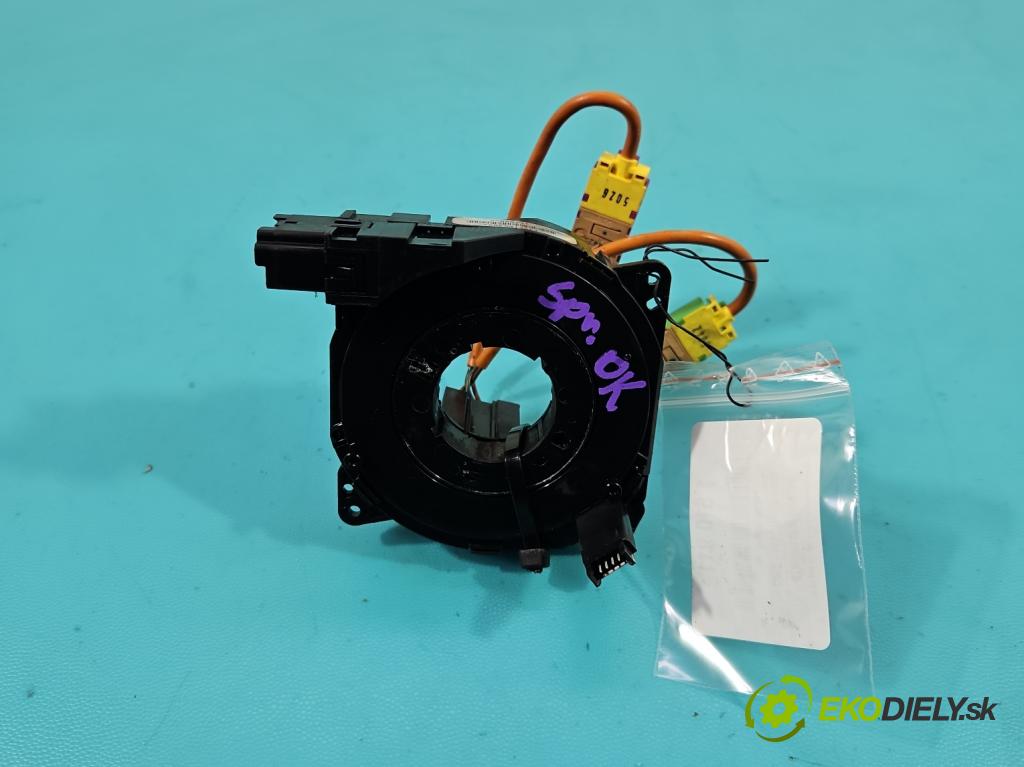 Volvo V70 II 1999-2007 2.4 D5 163 HP automatic 120 kW 2401 cm3 5- Páska: airbag 30669744 (Airbag)