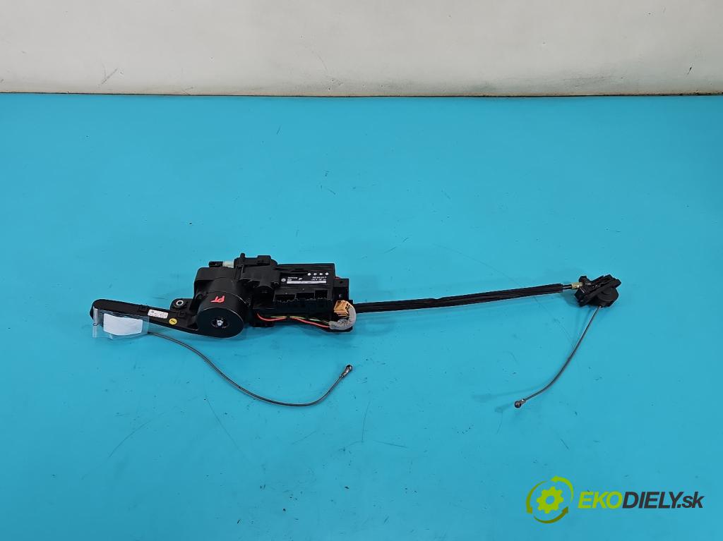 Vw Sharan II 2010-2022 utahování dveře pravých posuvné: Aktuátor: zavírání dveře z modulom