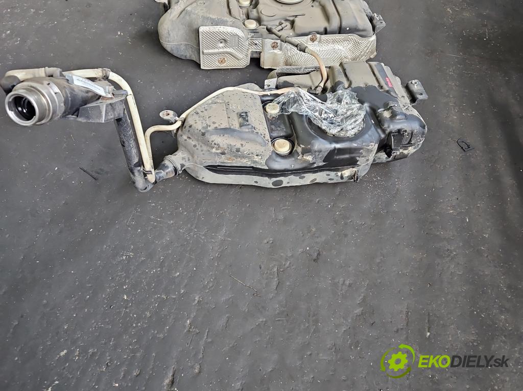 Vw Sharan II 2010-2022 2.0 tdi 177 hp automatic 130 kW 1968 cm3 5- Nádrž: paliva 7N0201060M (Palivová nádrž)