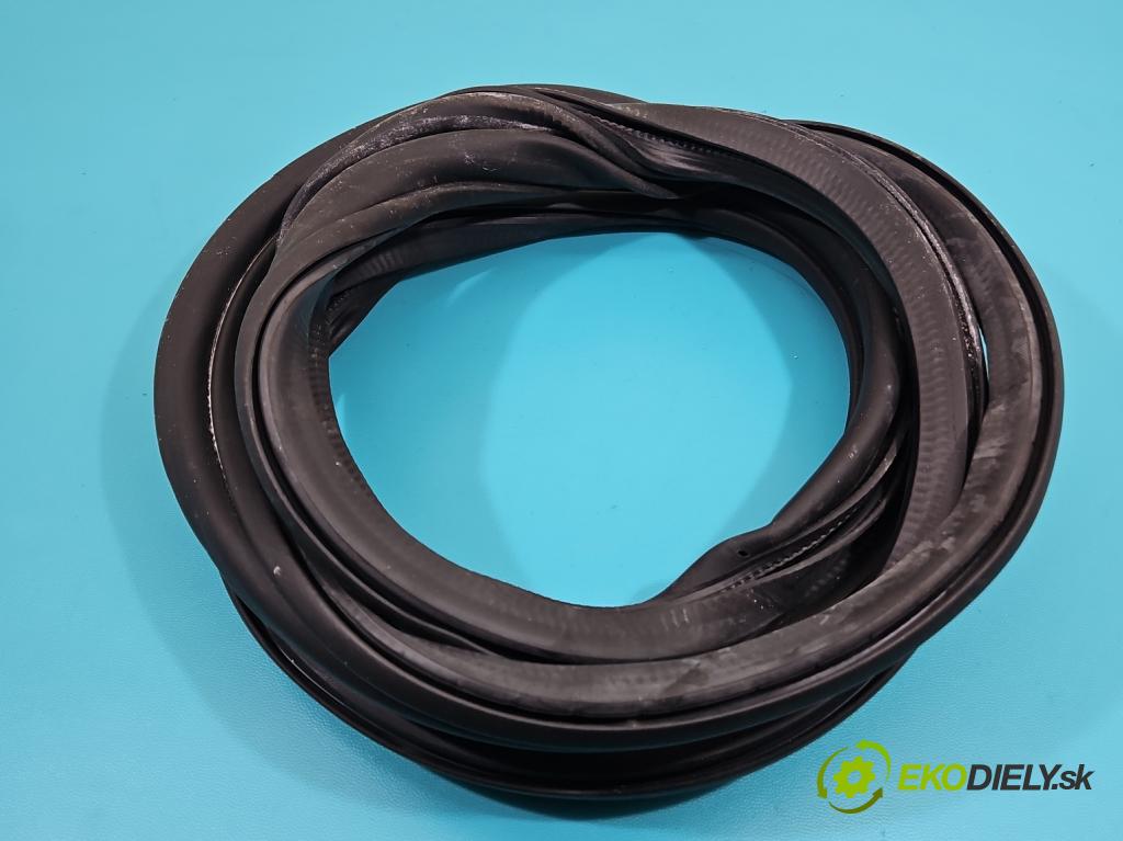 Vw Sharan II 2010-2022 2.0 tdi 177 hp automatic 130 kW 1968 cm3 5- Těsnění: dveře zadní levé 7N0867913F (Karoserie ostatní)