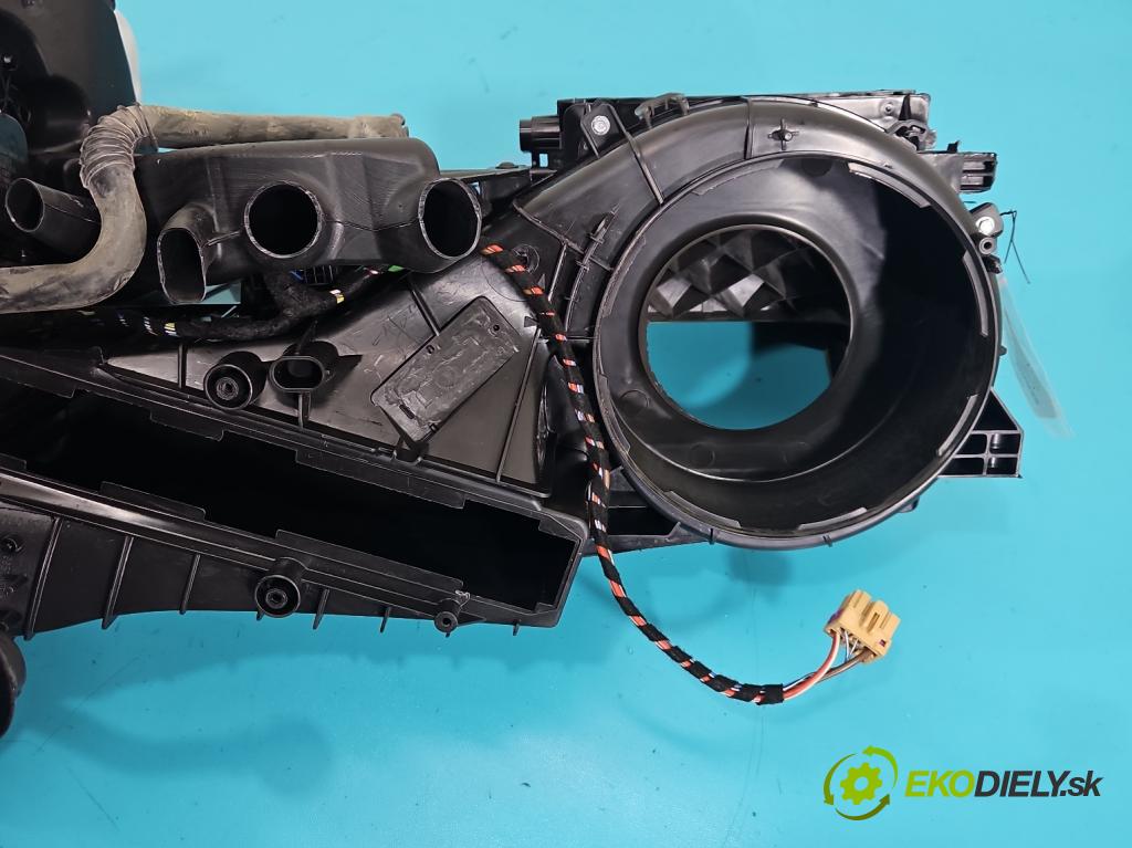 Vw Sharan II 2010-2022 2.0 tdi 177 HP automatic 130 kW 1968 cm3 5- radiator 7N1820003L (Radiátor kúrenia)