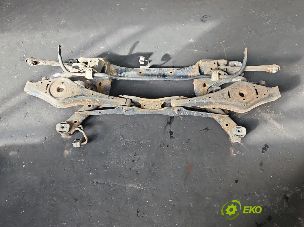 Vw Sharan II 2010-2022 2.0 tdi 177 hp automatic 130 kW 1968 cm3 5- zadní výztuha  (Zadní výztuha)