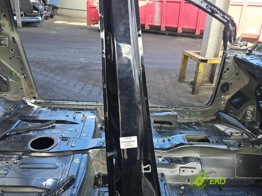 Vw Sharan II 2010-2022 2.0 tdi 177 hp automatic 130 kW 1968 cm3 5- práh pravý  (Karoserie ostatní)