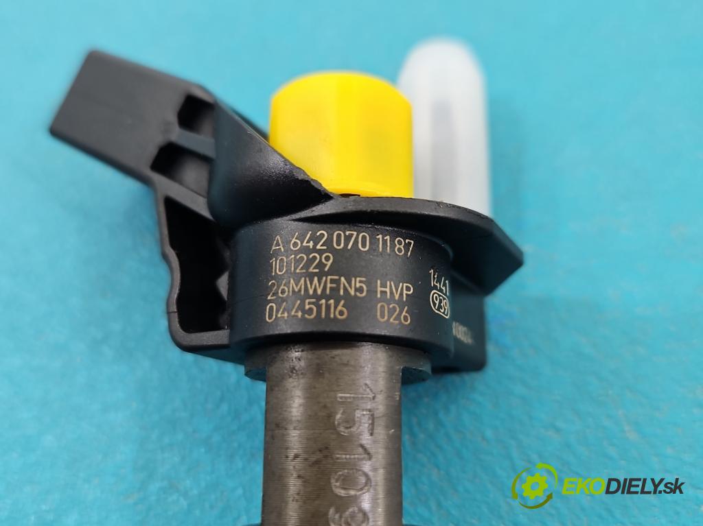 Mercedes CLS II C218 2010-2018 3.0 cdi (642853) 265KM automatic 195 kW 2987 cm3 4- vstrek 0445116026 (Vstrekovač paliva)