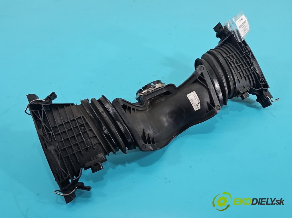 Mercedes CLS II C218 2010-2018 3.0 cdi (642853) 265KM automatic 195 kW 2987 cm3 4- průtokoměr: A6420901642 (Váha vzduchu)