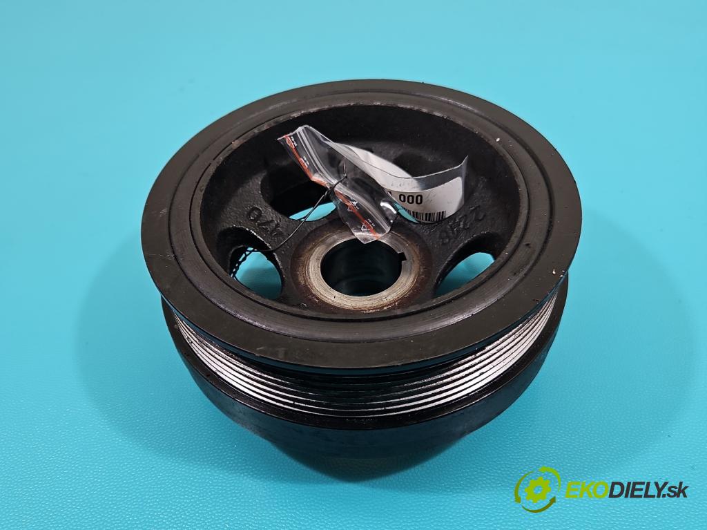 Mercedes CLS II C218 2010-2018 3.0 cdi (642853) 265KM automatic 195 kW 2987 cm3 4- kolo pás: hřídel klikový 