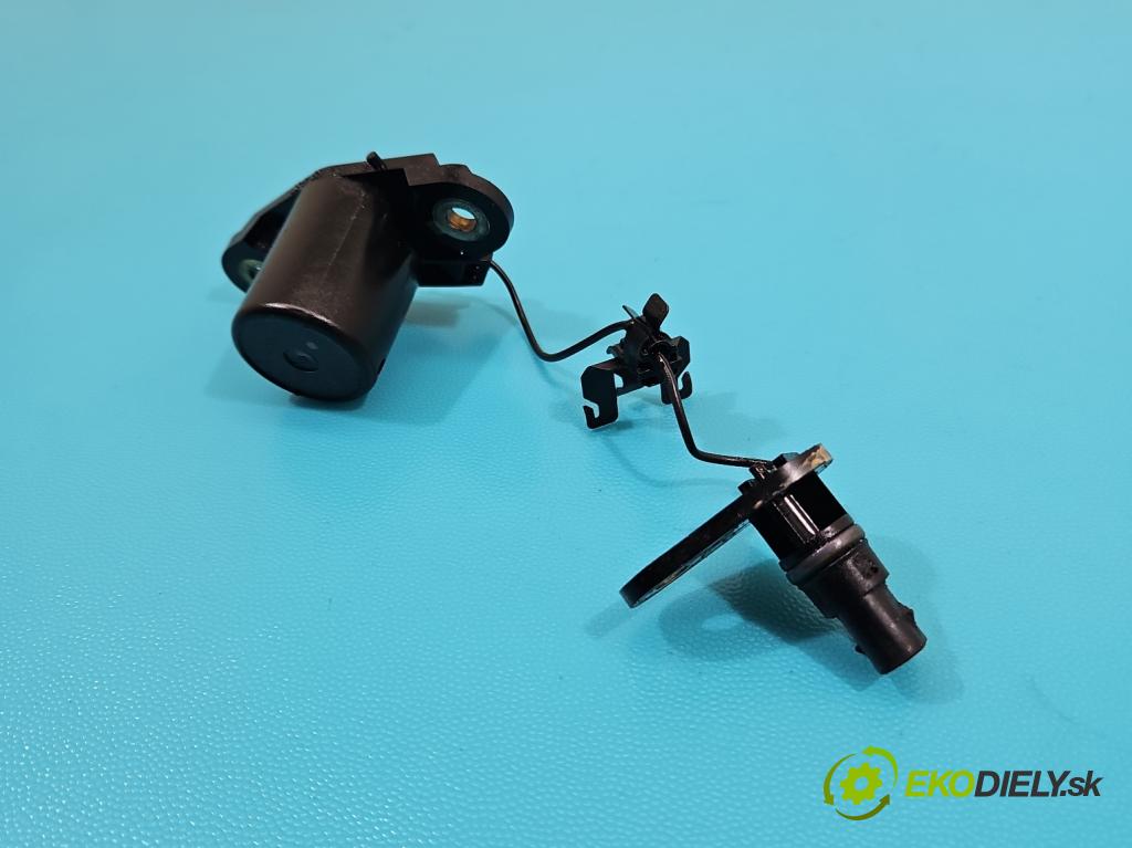 Mercedes CLS II C218 2010-2018 3.0 cdi (642853) 265KM automatic 195 kW 2987 cm3 4- snímač úroveň: oleja: A0011531332 (Snímač)