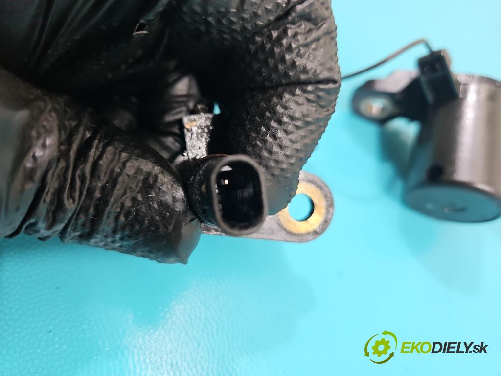 Mercedes CLS II C218 2010-2018 3.0 cdi (642853) 265KM automatic 195 kW 2987 cm3 4- snímač úroveň: oleja: A0011531332 (Snímač)