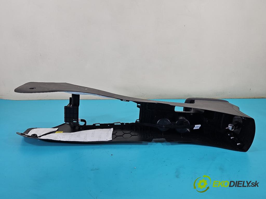 Kia Rio IV 2016-2023 1.2 16V 84KM manual 61.8 kW 1197 cm3 5- operadlo 84611-H8100 (Lakťová opierka)