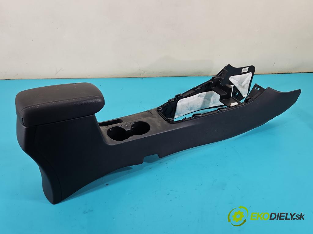 Kia Rio IV 2016-2023 1.2 16V 84KM manual 61.8 kW 1197 cm3 5- operadlo 84611-H8100 (Lakťová opierka)