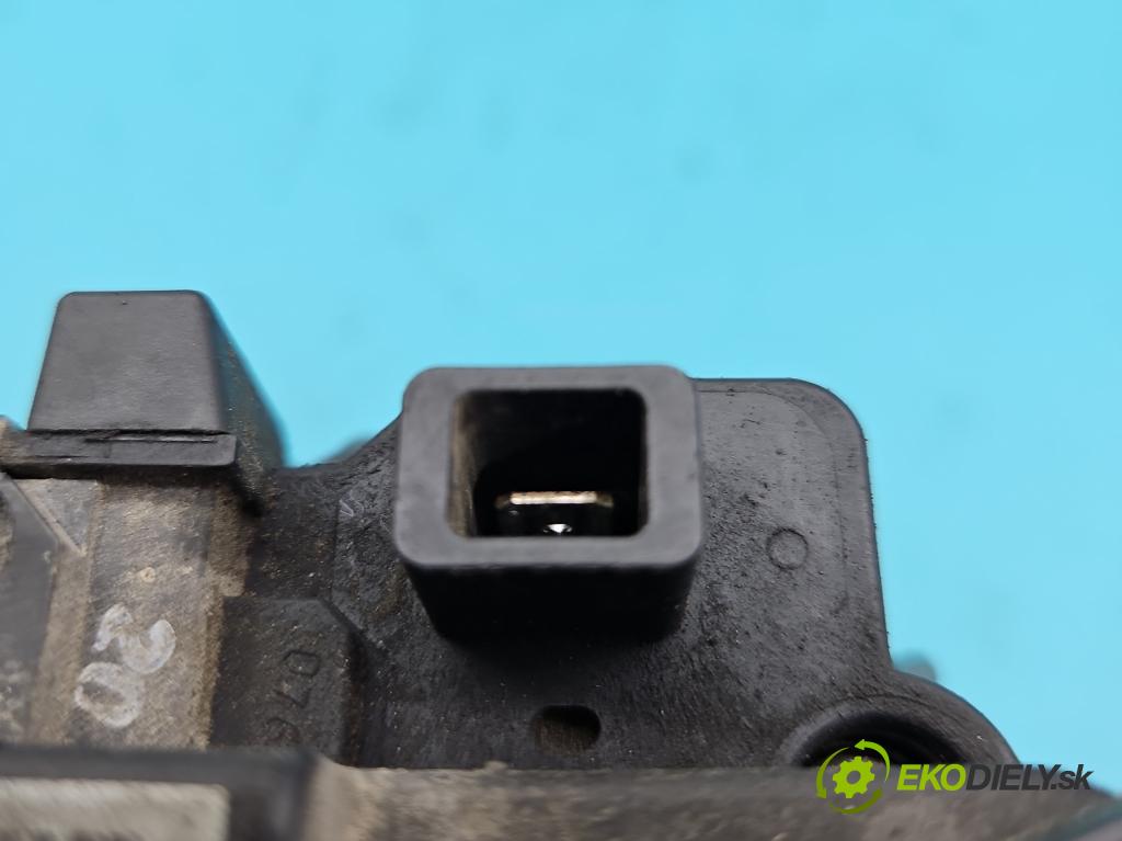 Volvo V70 II 1999-2007 2.4 D5 163 HP automatic 120 kW 2401 cm3 5- Alternator 30658085 (Alternátor)