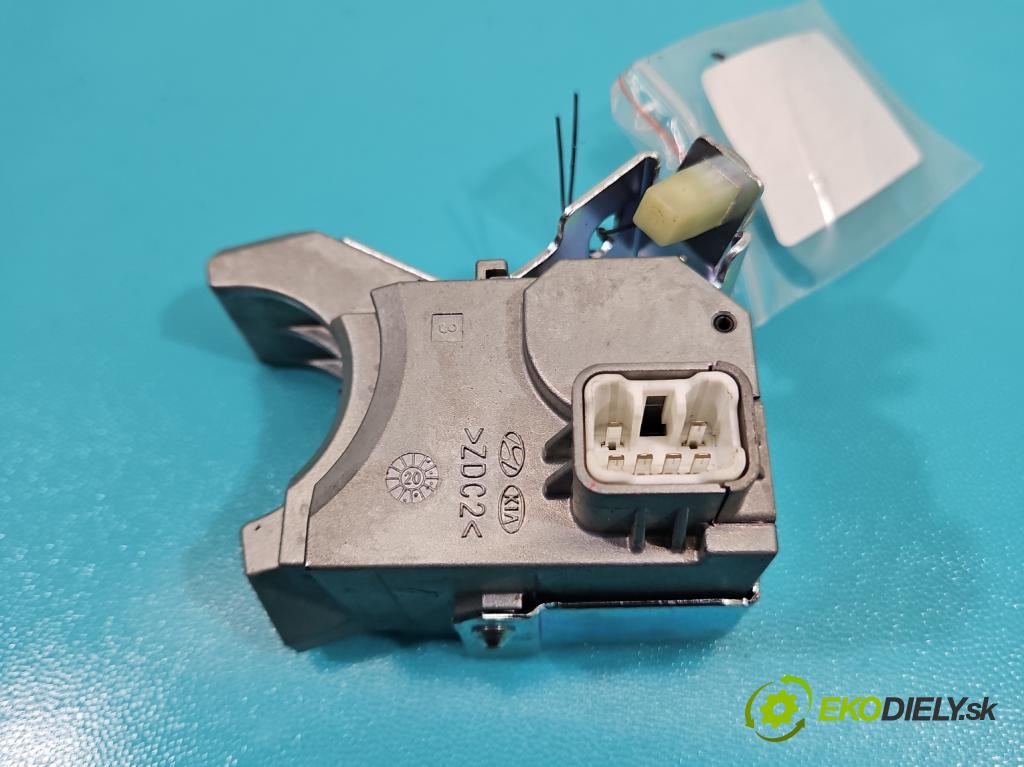 Kia Rio IV 2016-2023 1.2 16V 84KM manual 61.8 kW 1197 cm3 5- Blokada: řízení: 81900-F9700 (Řízení ostatní)