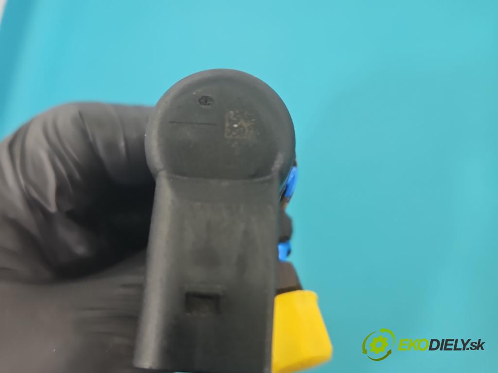 Ford Fiesta Mk6 2002-2008 1.4 tdci 68 HP manual 50 kW 1399 cm3 5- vstrek 9654551080 (Vstrekovač paliva)