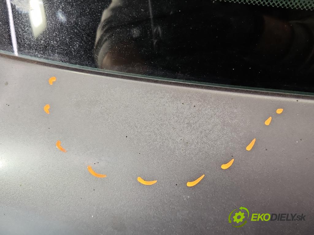 Renault Clio II 1998-2012 1,2.0 16V 75 hp manual 55 kW 1149 cm3 5- zadní kufrové dveře  (Zadní kapota (kufr))