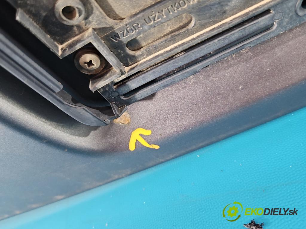 Renault Clio II 1998-2012 1,2.0 16V 75 hp manual 55 kW 1149 cm3 5- zadní kufrové dveře  (Zadní kapota (kufr))