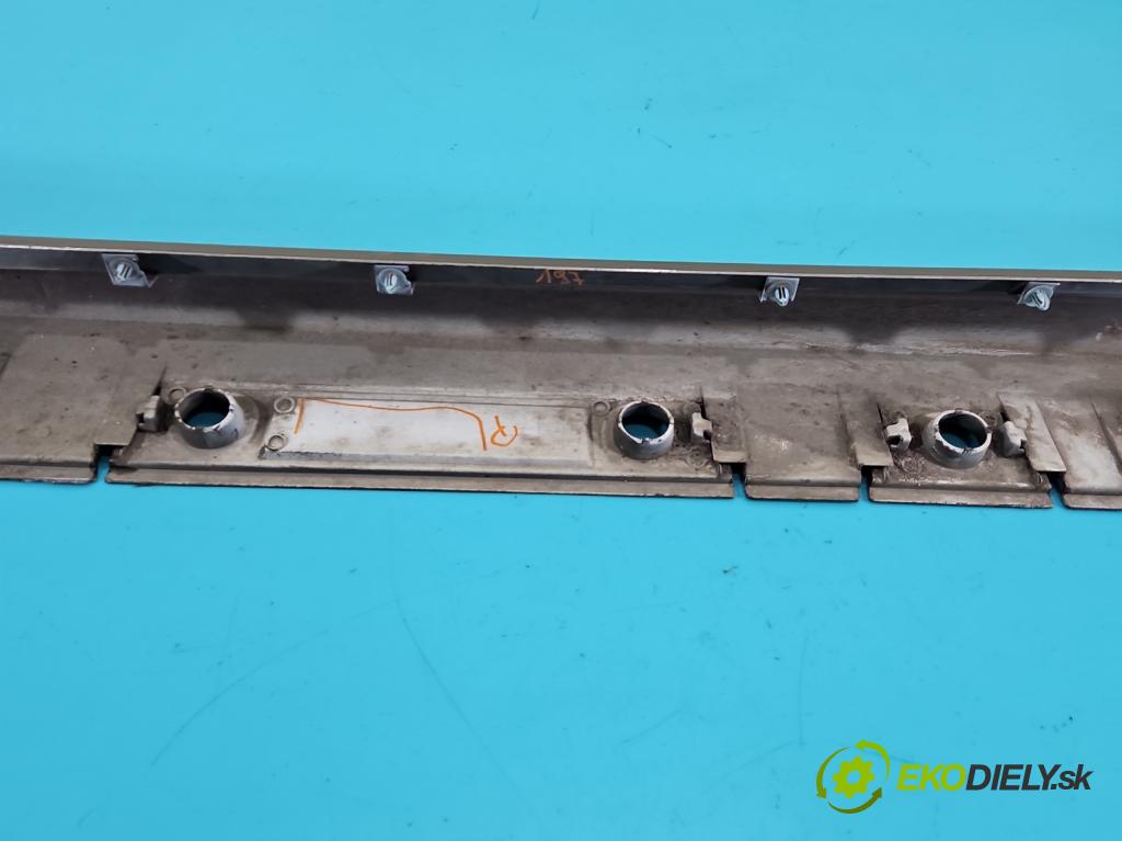 Toyota Corolla E21 2019- 1.8 16V 98 HP automatic 72 kW 1798 cm3 4- lišta práh: pravé 75850-02230 (Lišta prahová)