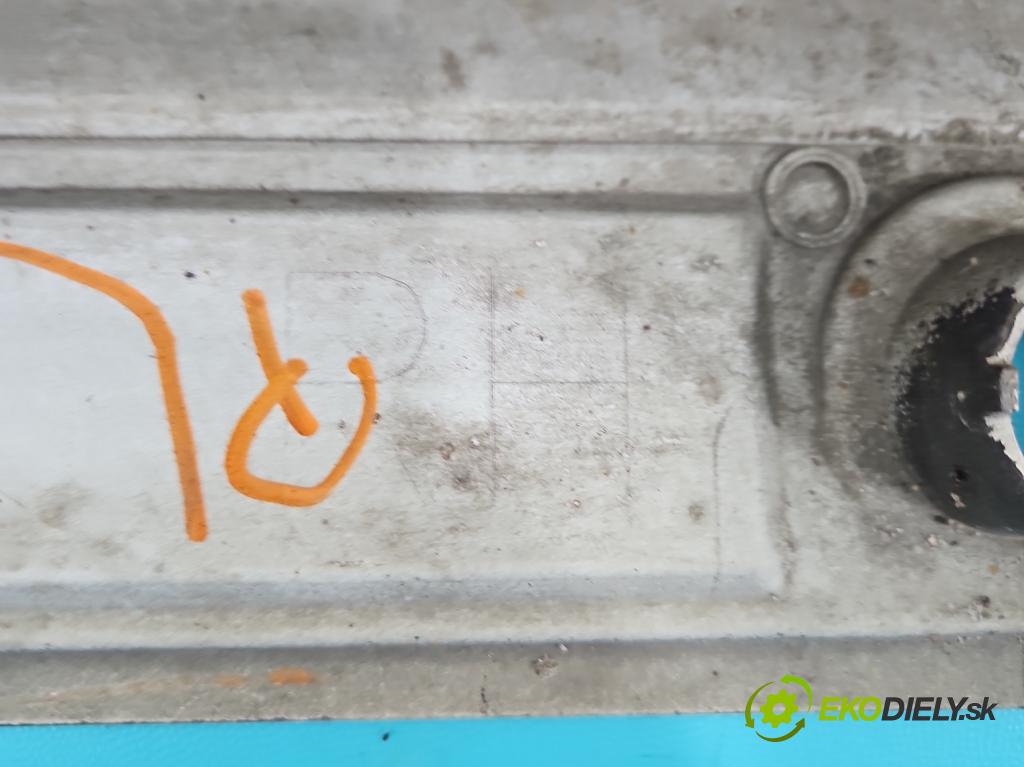 Toyota Corolla E21 2019- 1.8 16V 98 HP automatic 72 kW 1798 cm3 4- lišta práh: pravé 75850-02230 (Lišta prahová)