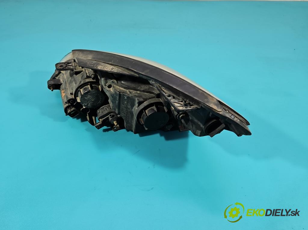 Kia Ceed I 2006-2012 1.4 16V 109 HP manual 80 kW 1396 cm3 5- Reflektor: pravý 92102-1H000 (Svetlo predné pravé)