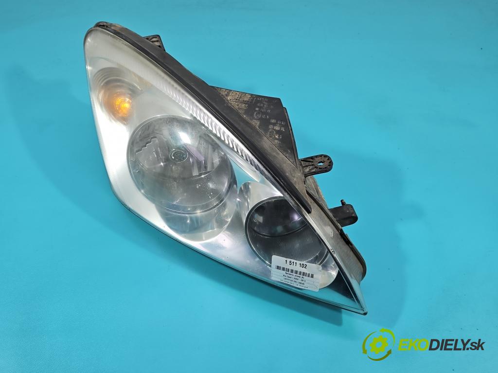 Kia Ceed I 2006-2012 1.4 16V 109 HP manual 80 kW 1396 cm3 5- Reflektor: pravý 92102-1H000 (Svetlo predné pravé)