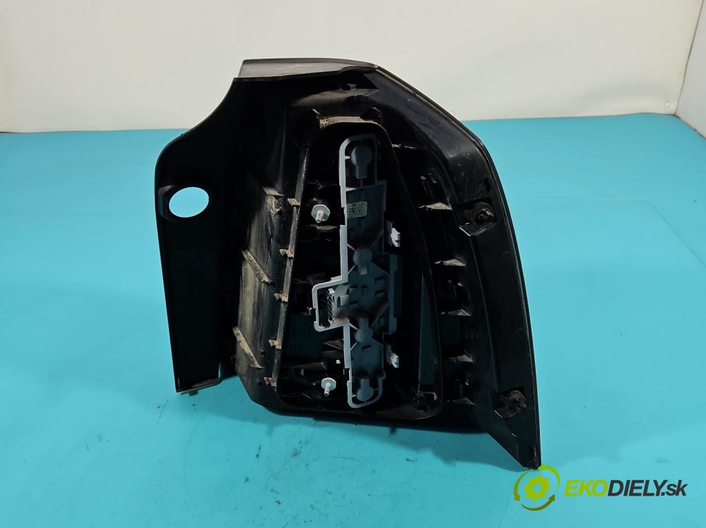 Opel Zafira B 2005-2014 1.9 cdti 120 HP manual 88 kW 1910 cm3 5- svetlo / reflektor zadné ľavé 13252447 (Kľučka dverí ostatné)