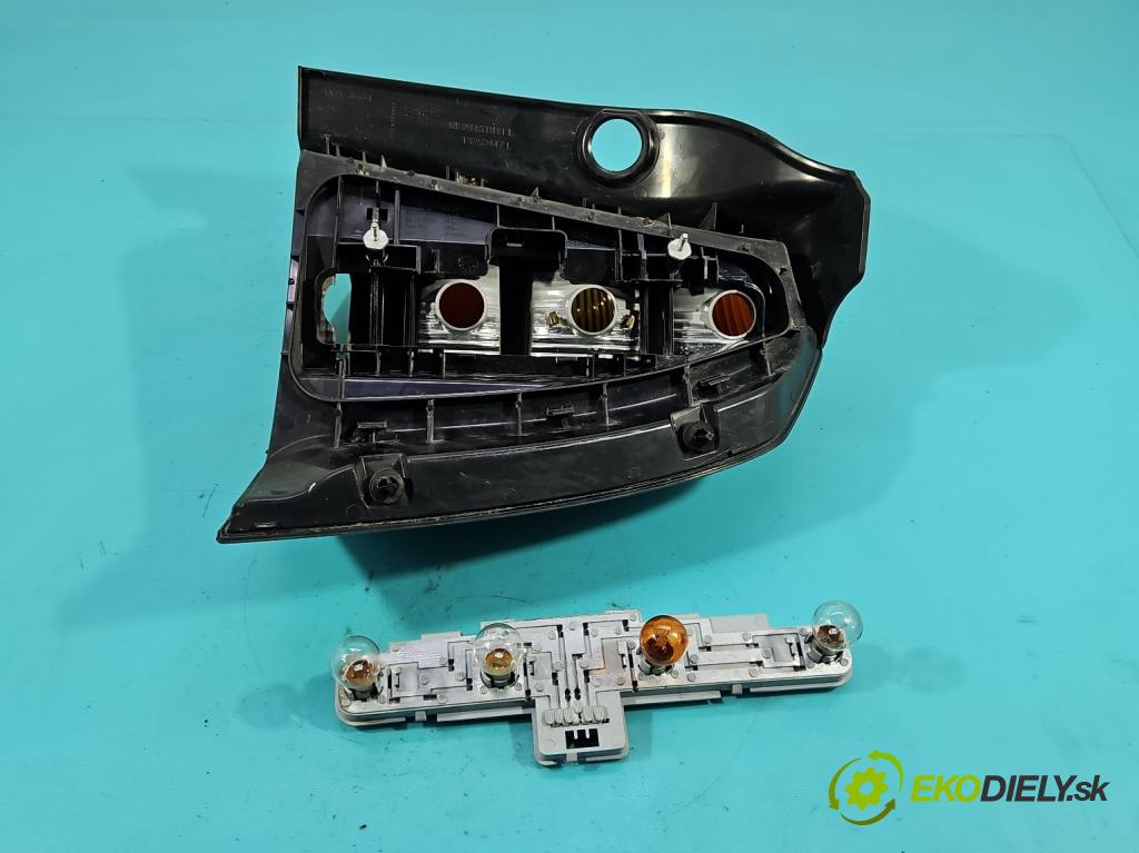 Opel Zafira B 2005-2014 1.9 cdti 120 HP manual 88 kW 1910 cm3 5- svetlo / reflektor zadné ľavé 13252447 (Kľučka dverí ostatné)
