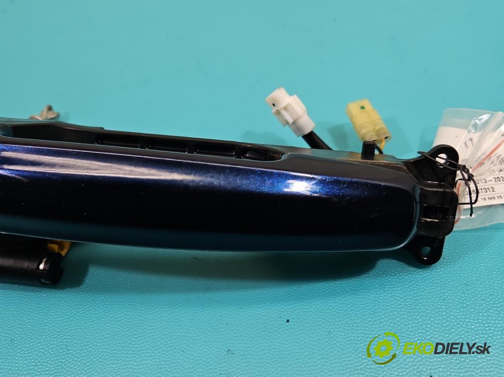 Suzuki SX4 S-Cross 2013-2021 1.4 T 140 hp manual 103 kW 1373 cm3 5- klika přední levé  (Vnější přední levá klika dveří)