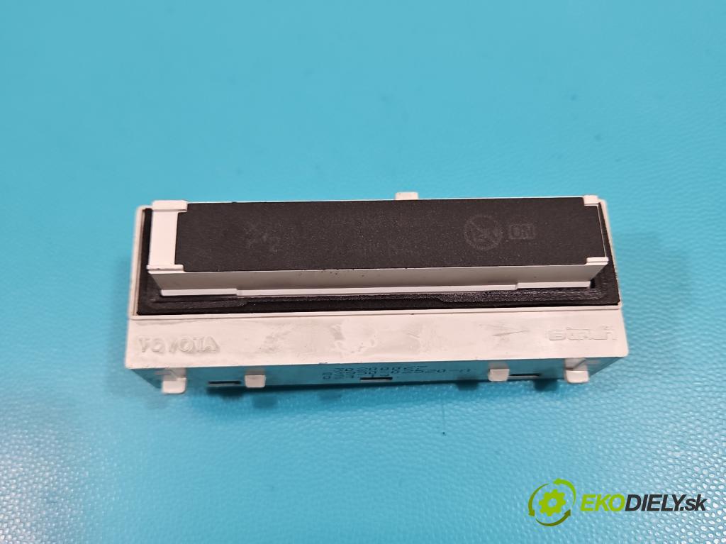 Toyota Corolla E21 2019- 1.8 16V 98 HP automatic 72 kW 1798 cm3 4- Zobrazit: 93950-02520 (Prístrojová doska)