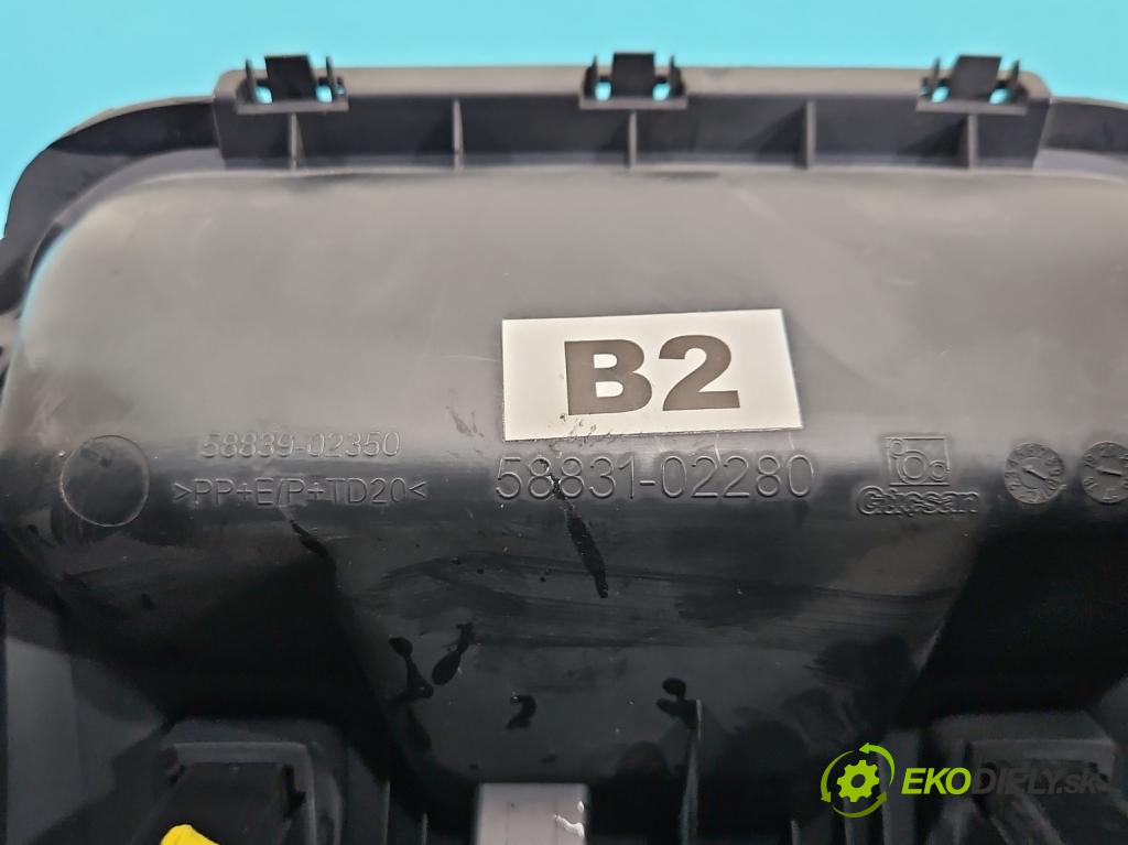 Toyota Corolla E21 2019- 1.8 16V 98 hp automatic 72 kW 1798 cm3 4- kryt plastová 58831-02280