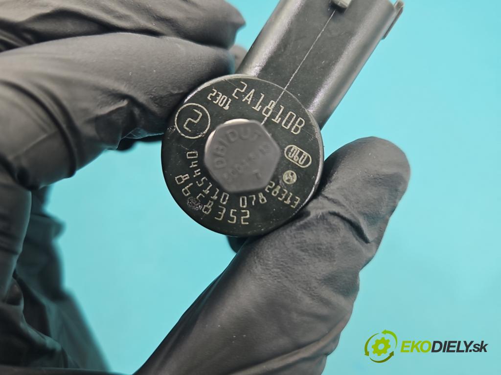 Volvo V70 II 1999-2007 2.4 D5 163 hp automatic 120 kW 2401 cm3 5- vstřikovač 0445110078 (Vstřikovač paliva)