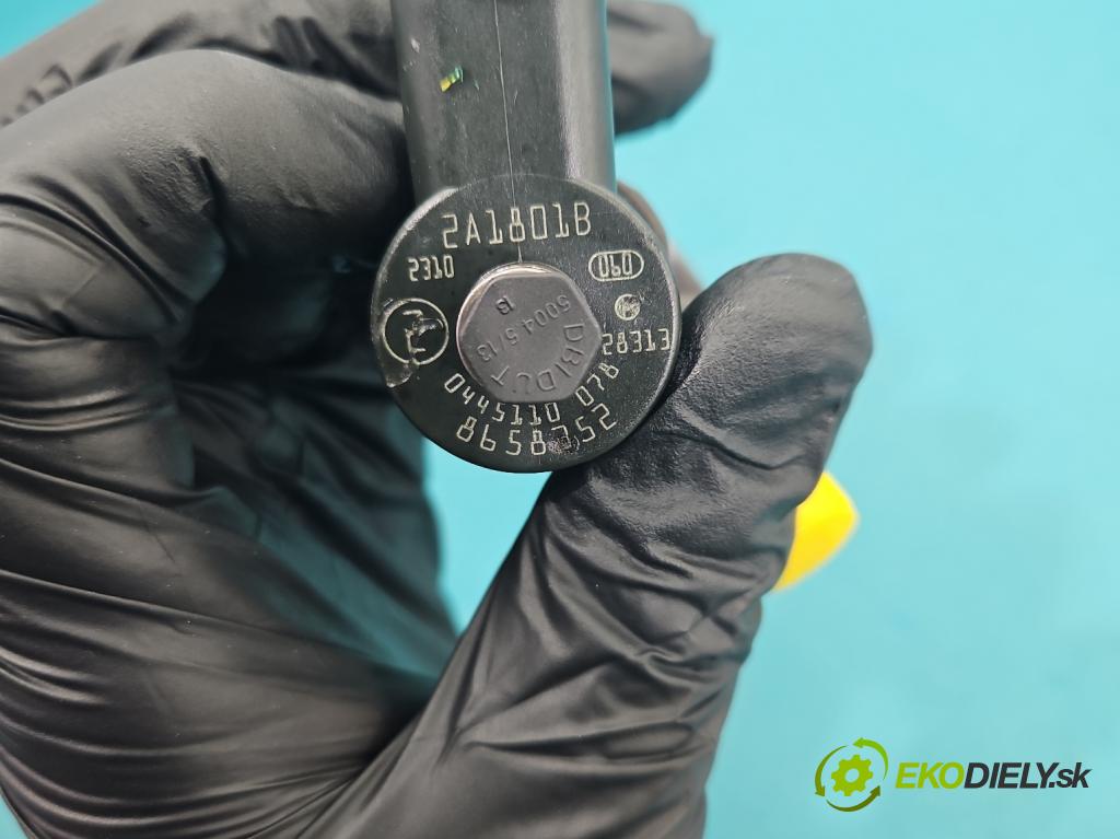 Volvo V70 II 1999-2007 2.4 D5 163 hp automatic 120 kW 2401 cm3 5- vstřikovač 0445110078 (Vstřikovač paliva)