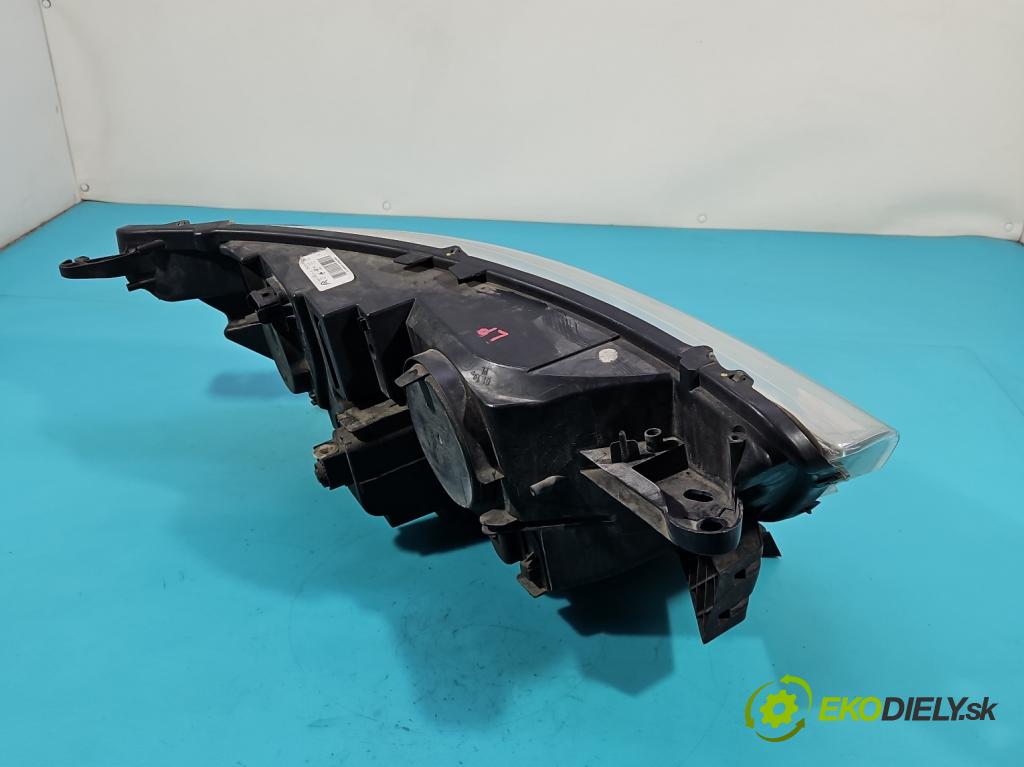 Citroen C4 II 2010-2017 1.4 16V 95 HP manual 70 kW 1397 cm3 5- Reflektor: ľavý 9687308280 (Kľučka dverí ostatné)