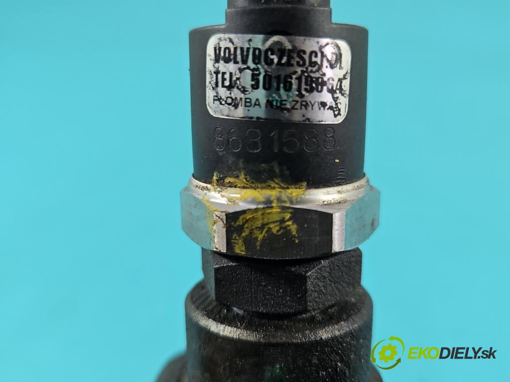 Volvo V70 II 1999-2007 2.4 D5 163 HP automatic 120 kW 2401 cm3 5- lišta vstrekovacia 0445215010 (Vstrekovacia lišta)