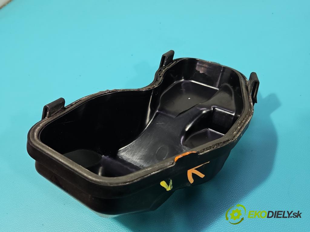 Ford Focus Mk2 2004-2011 2.0 tdci 136 HP manual 100 kW 1997 cm3 5- Reflektor: pravý 4M51-13K060-AA (Svetlo predné pravé)