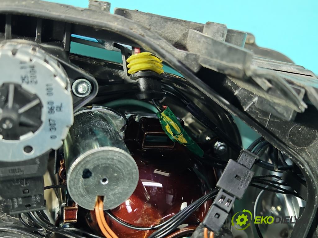 Ford Focus Mk2 2004-2011 2.0 tdci 136 HP manual 100 kW 1997 cm3 5- Reflektor: ľavý 4M51-13W030-EC (Kľučka dverí ostatné)