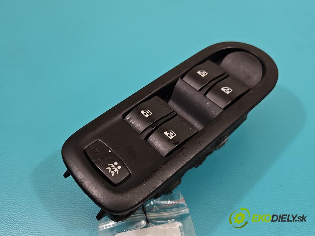 Renault Megane II 2003-2008 1.5 dci 82 hp manual 60 kW 1461 cm3 5- Přepínač oken zpětných zrcátek 156018070