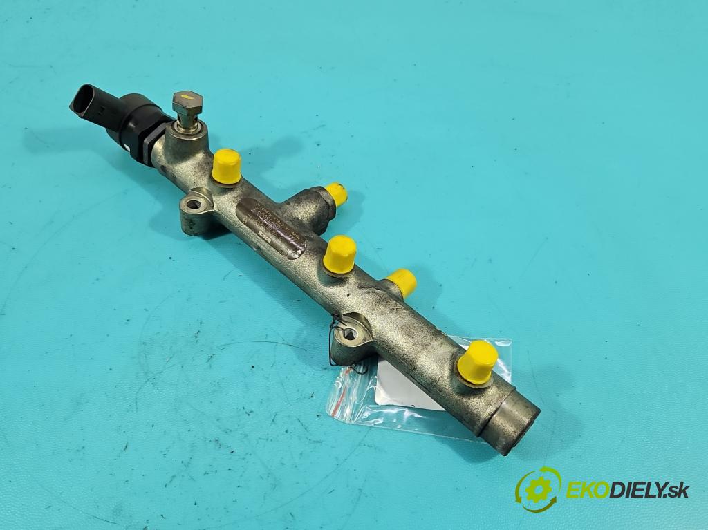 Audi A8 D3 2002-2009 3.0 tdi 232KM automatic 171 kW 2967 cm3 4- lišta vstrekovacia 05913009J (Vstrekovacia lišta)