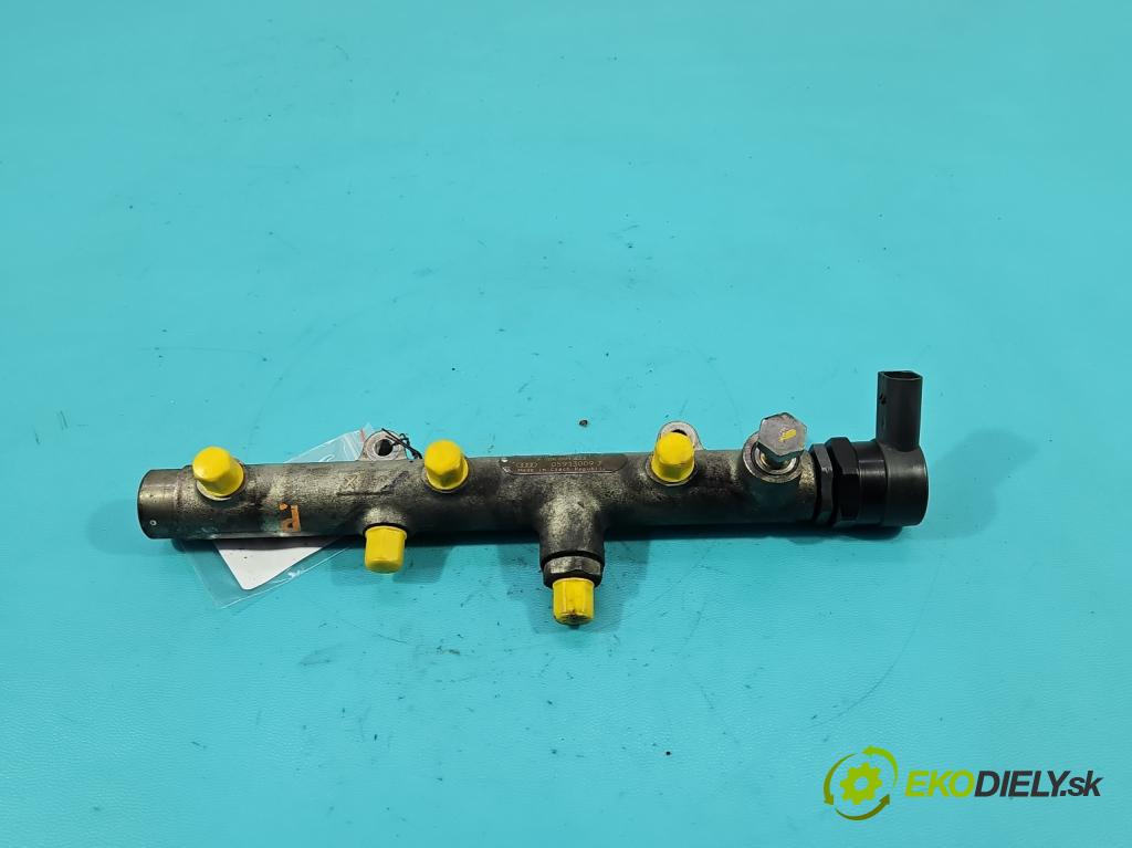 Audi A8 D3 2002-2009 3.0 tdi 232KM automatic 171 kW 2967 cm3 4- lišta vstrekovacia 05913009J (Vstrekovacia lišta)