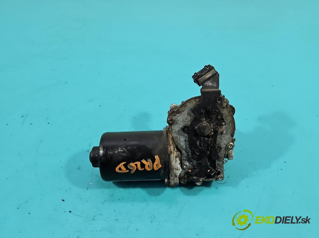 Volvo V70 II 1999-2007 2.4 D5 163 HP automatic 120 kW 2401 cm3 5- motor stieračov predné 8648343