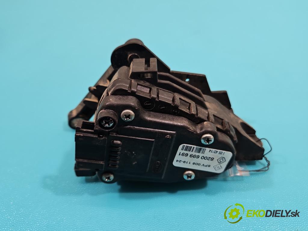 Renault Clio II 1998-2012 1,2.0 16V 75 hp manual 55 kW 1149 cm3 5- pedal plyn: potenciometr: 8200699691