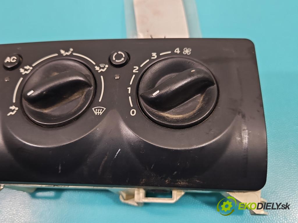 Renault Clio II 1998-2012 1.2 16V 75 HP manual 55 kW 1149 cm3 5- panel kúrenia 69520003