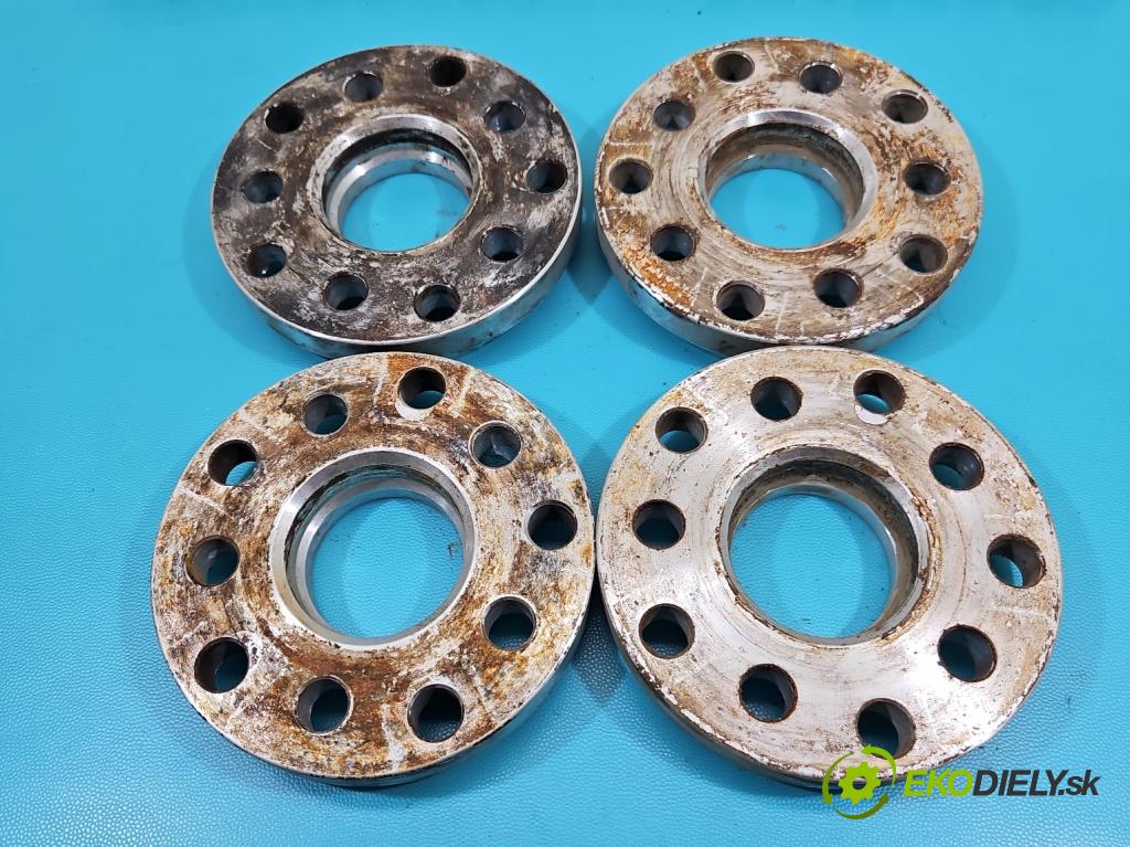 Audi A8 D3 2002-2009 3.0 tdi 232KM automatic 171 kW 2967 cm3 4- Dištančné prvky: