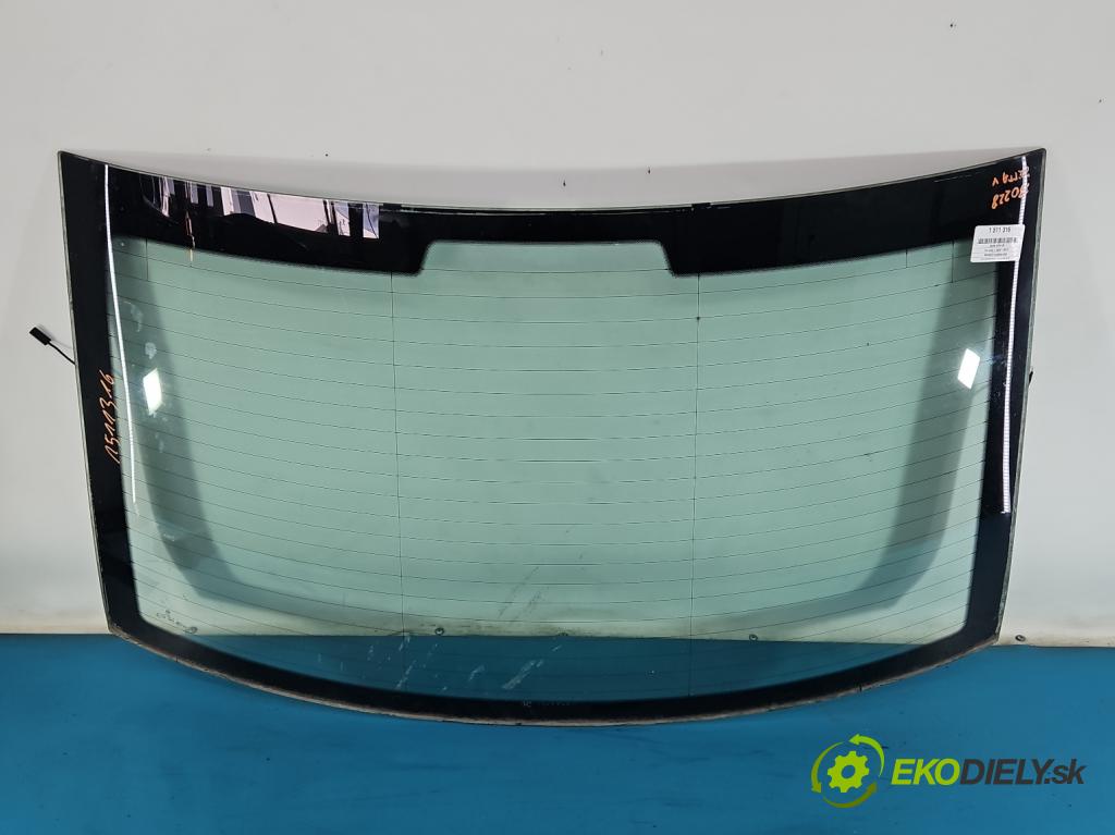 Vw Jetta V 2005-2010 1.9 tdi 105 hp manual 77 kW 1896 cm3 4- sklo zadní  (Zadní sklo)