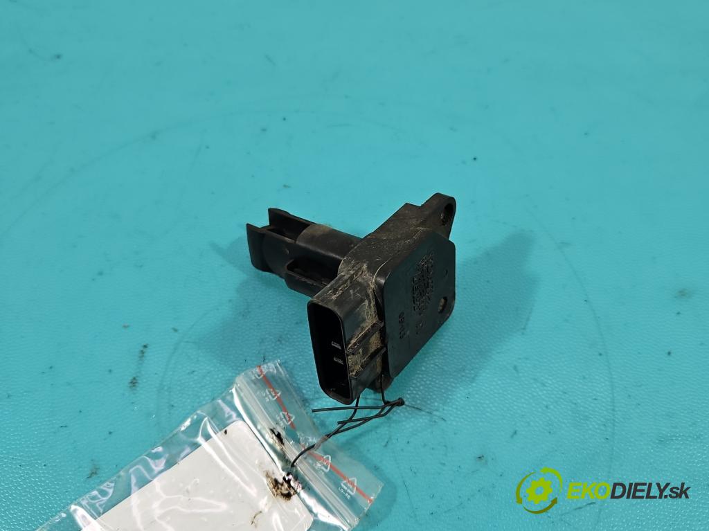 Toyota Yaris II 2005-2011 1.4 D4D 90 HP automatic 66 kW 1364 cm3 5- průtokoměr: 22204-33010 (Váha vzduchu)