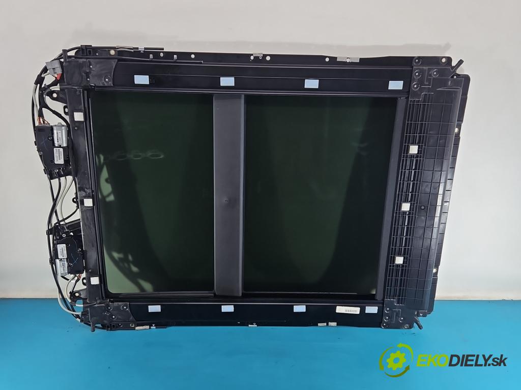 Jeep Grand Cherokee WK2 IV 2010-2021 3.0 CRD 250 hp automatic 184 kW 2987 cm3 5- Střešní okno: 30022879B (Sklo karoserie)