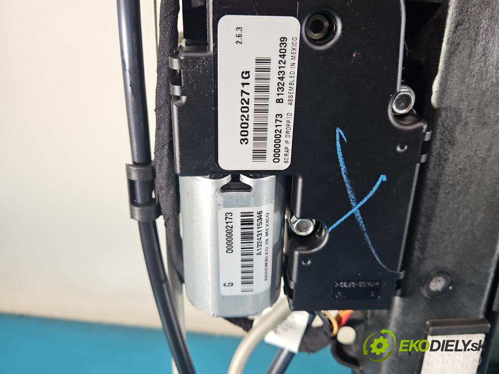 Jeep Grand Cherokee WK2 IV 2010-2021 3.0 CRD 250 hp automatic 184 kW 2987 cm3 5- Střešní okno: 30022879B (Sklo karoserie)