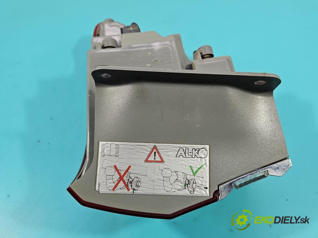 Jeep Grand Cherokee WK2 IV 2010-2021 3.0 CRD 250 HP automatic 184 kW 2987 cm3 5- svetlo / reflektor zadné ľavé P68110001AC (Kľučka dverí ostatné)