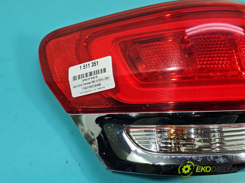 Jeep Grand Cherokee WK2 IV 2010-2021 3.0 CRD 250 HP automatic 184 kW 2987 cm3 5- svetlo / reflektor zadné ľavé P68110001AC (Kľučka dverí ostatné)