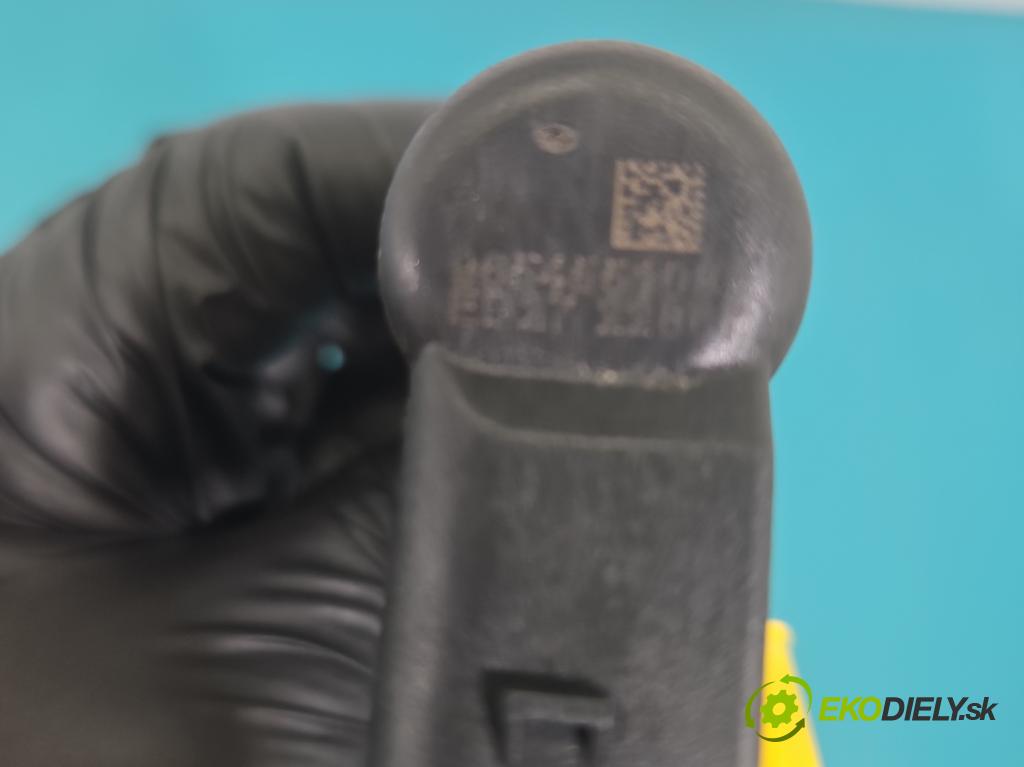 Ford Fiesta Mk6 2002-2008 1.4 tdci 68 HP manual 50 kW 1399 cm3 5- vstrek 9654551080 (Vstrekovač paliva)